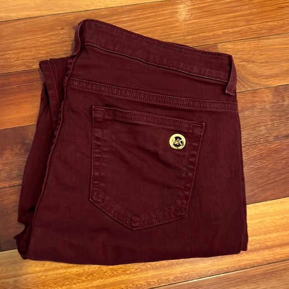 Michael Kors Women's Skinny Jeans in Burgundy - Picture 2 of 7